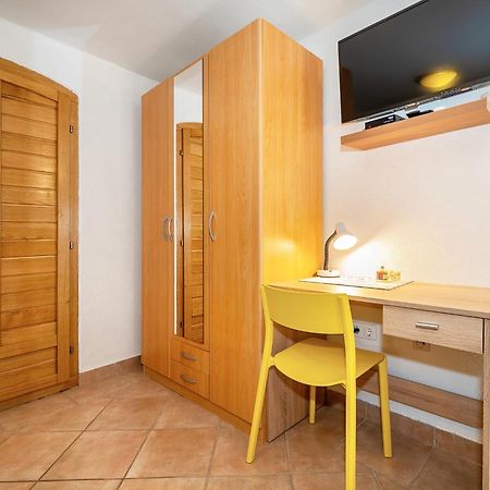 Studio Apartment Tea Baška Eksteriør billede